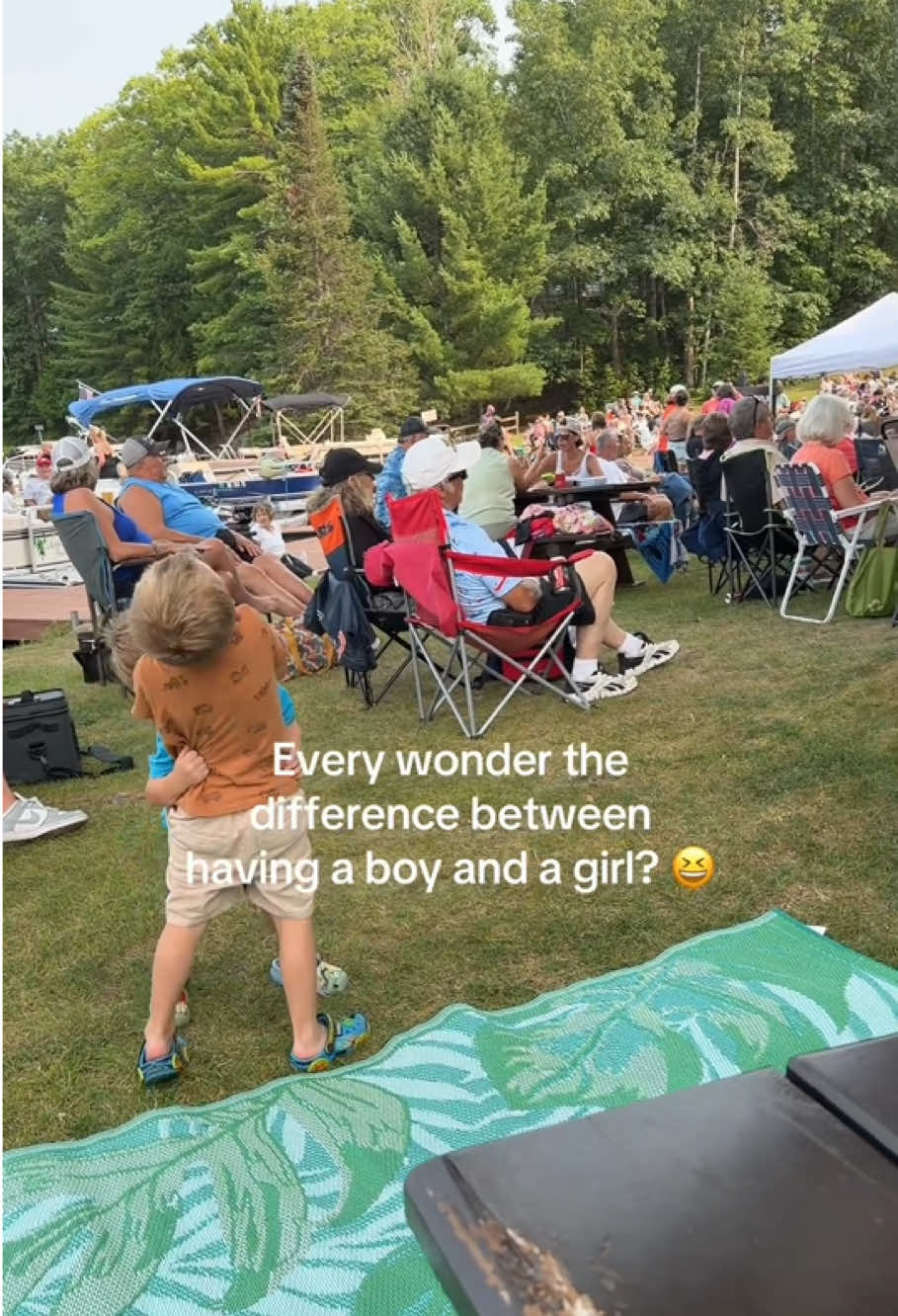 @cloudykiesses
