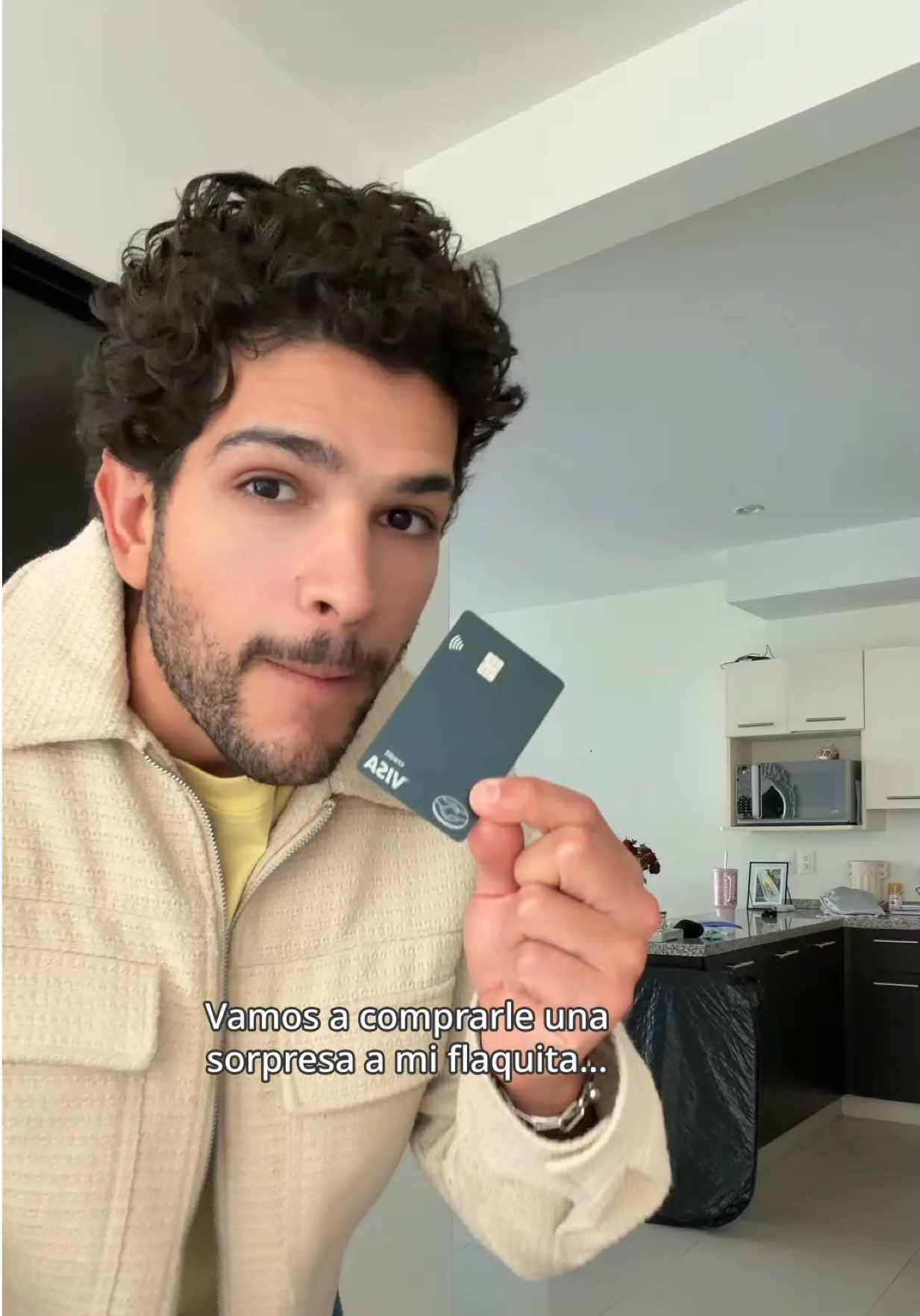 @bernardo flores
