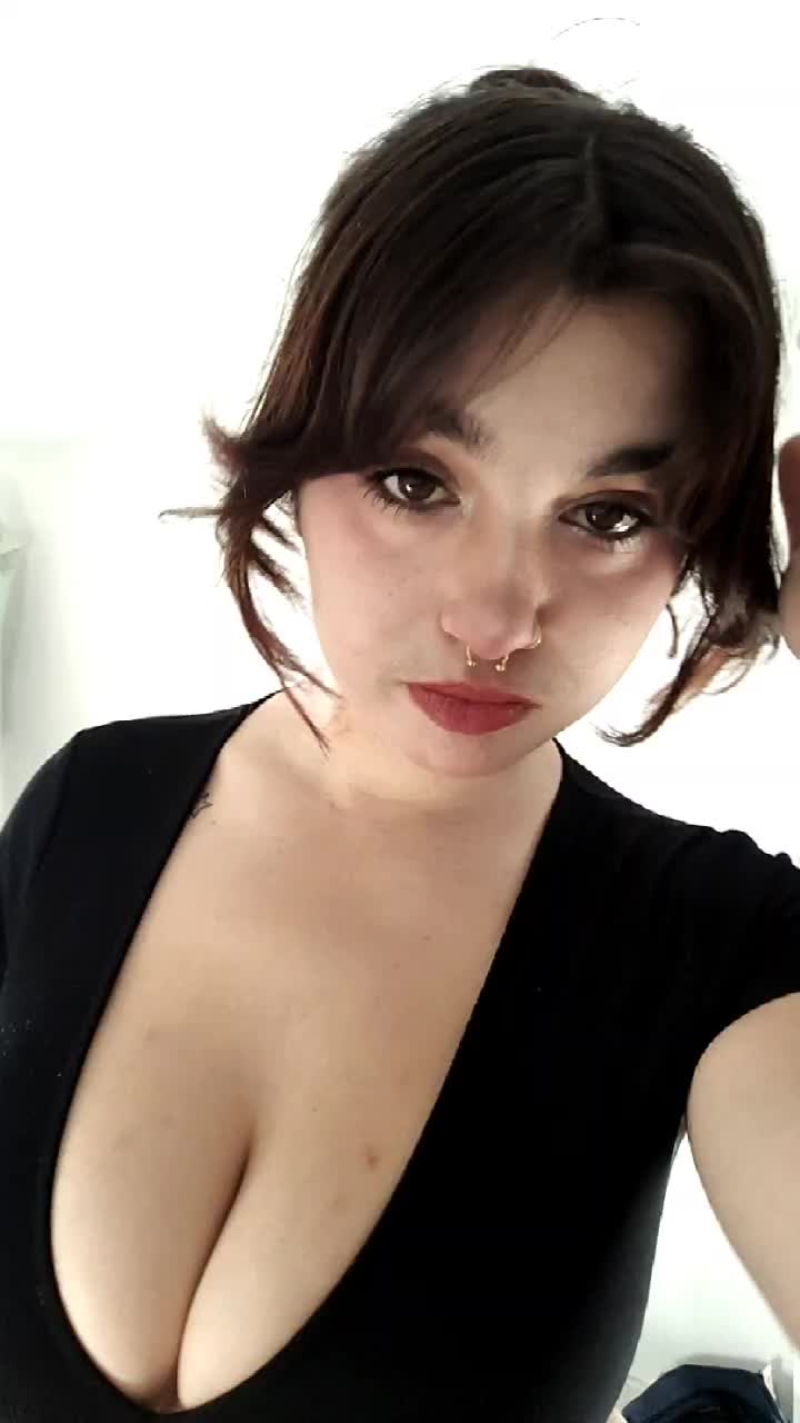 @ᥫ᭡