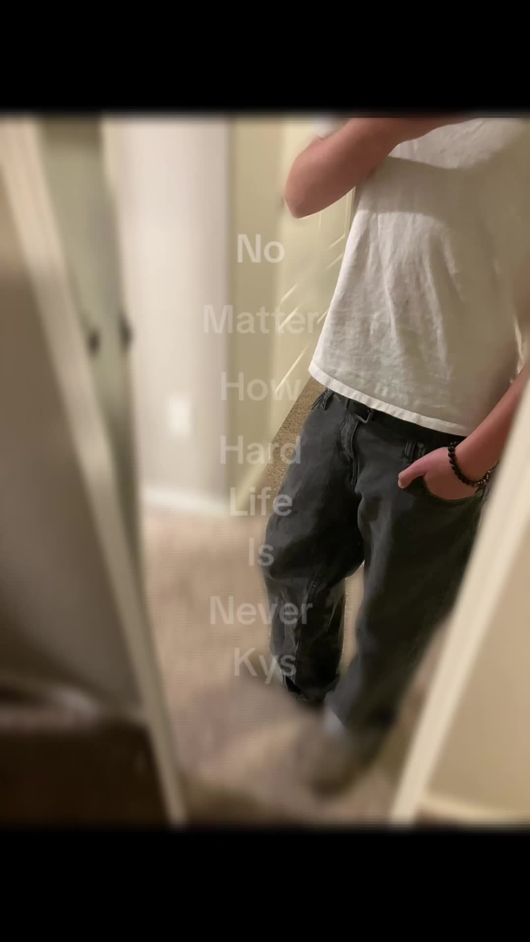 @◻️◻️◻️⬜️