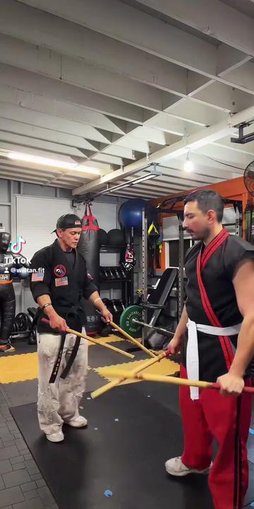 @ARMBAR.STRIKE SELFDEFENCE
