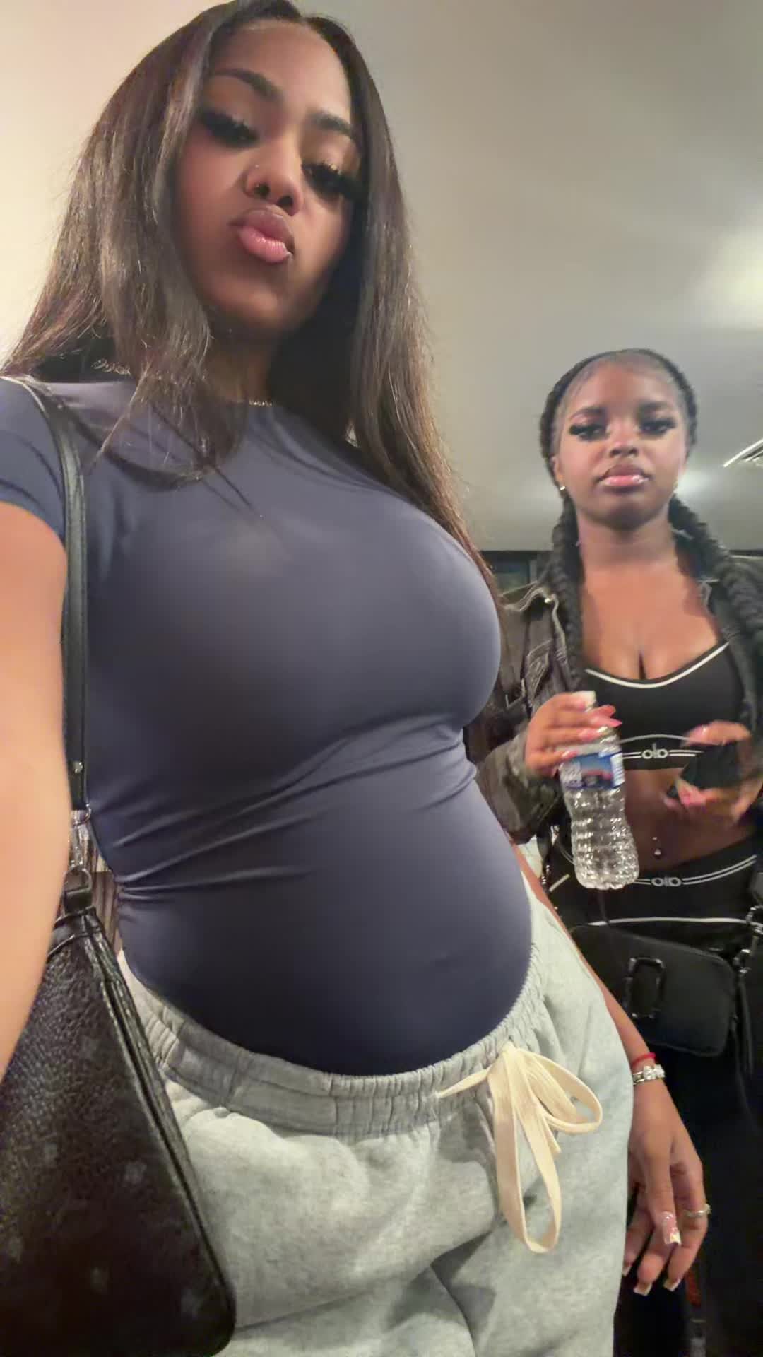 @🎀