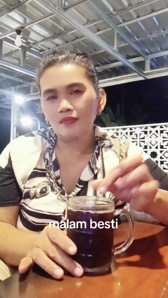 @Mak Krombong