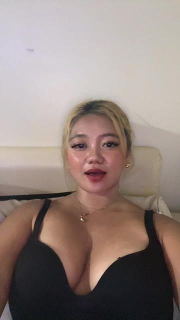 @Rhea Logarta🍑