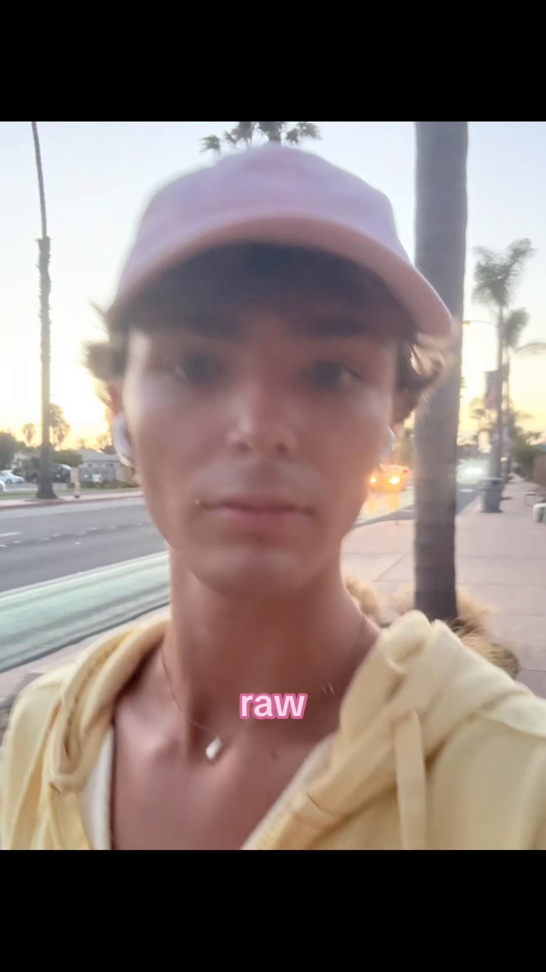 @🫶🏻