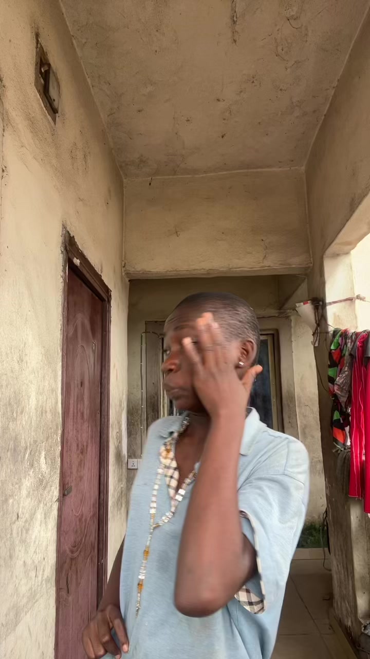 @clockitella