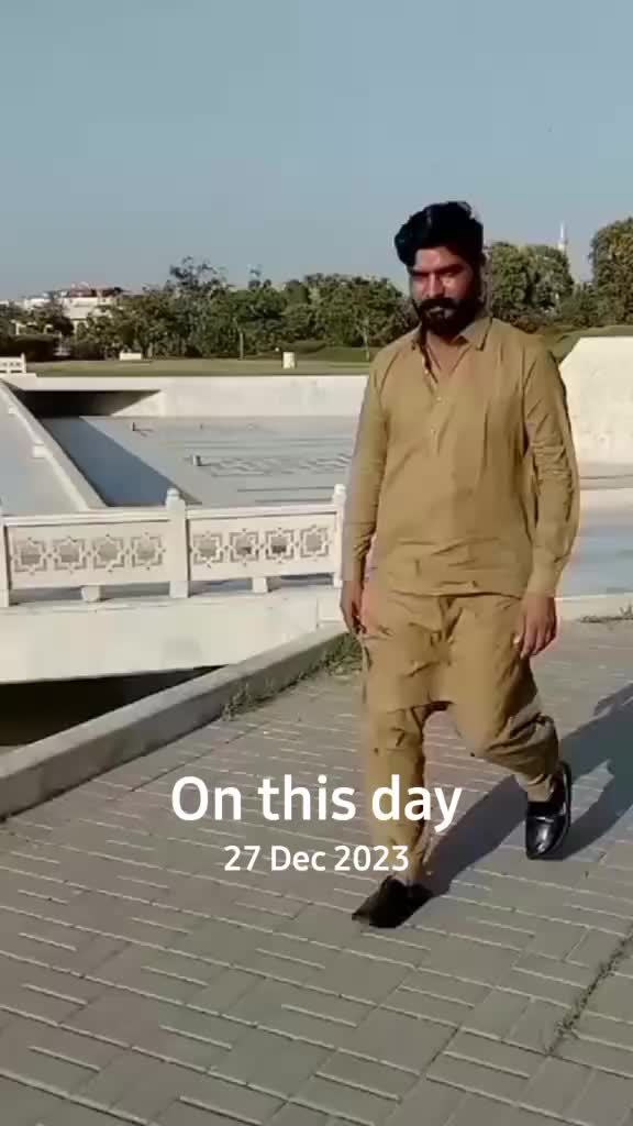 @MRGUJJARJEE
