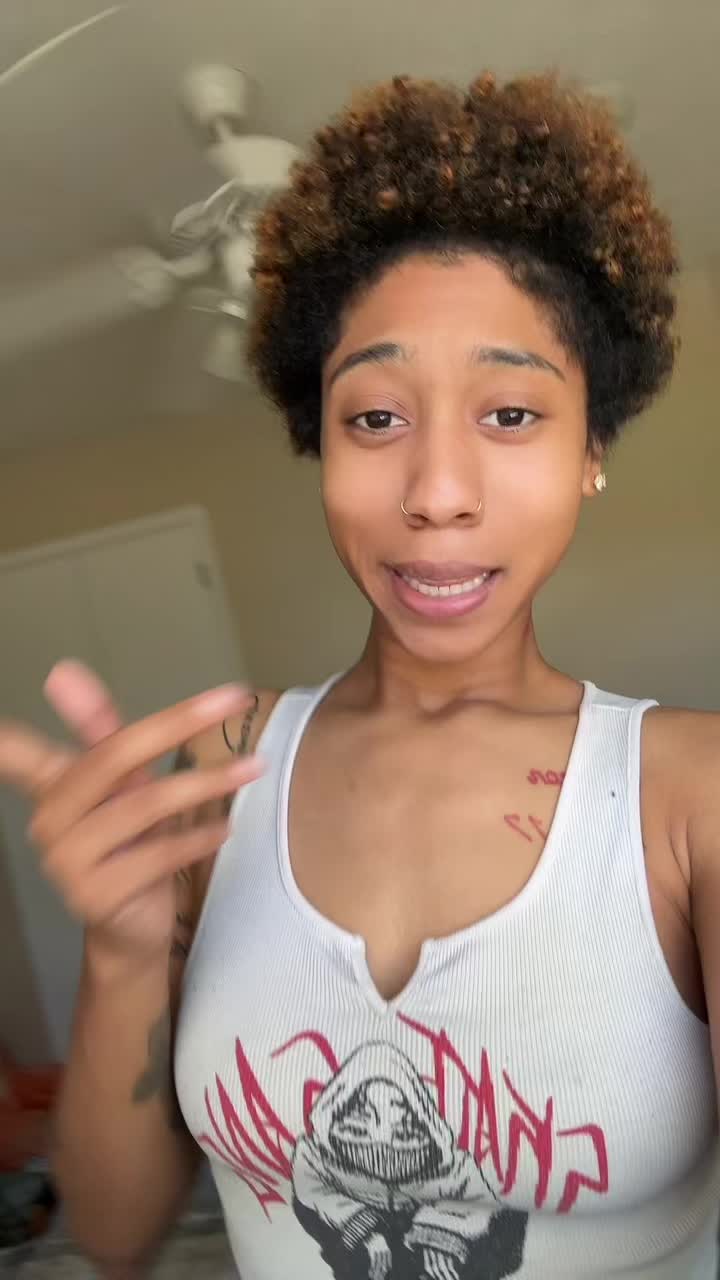 @R0YALTY ✨