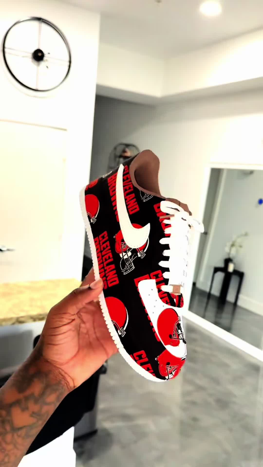 @NikeMikey