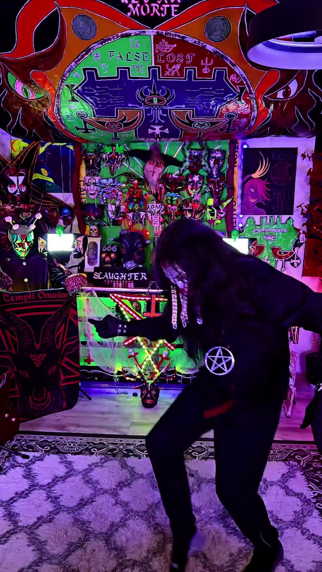 @Axedeathra