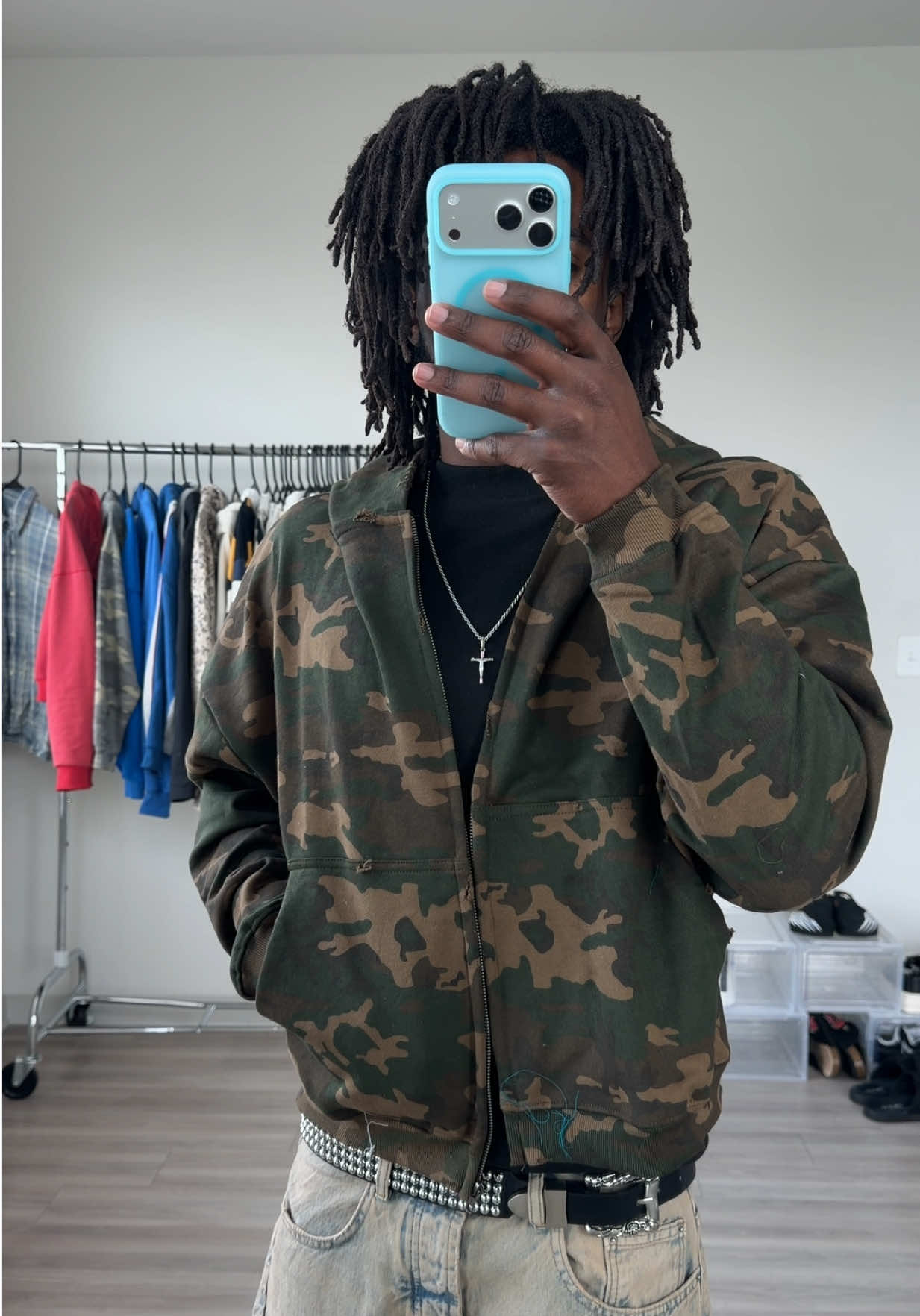 @ㅤ