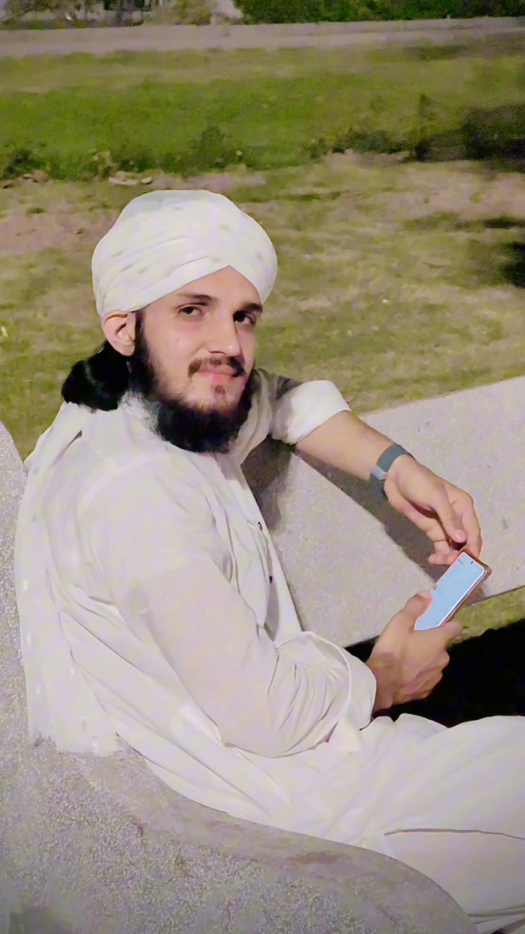 @NaDeeM MeHaR👑