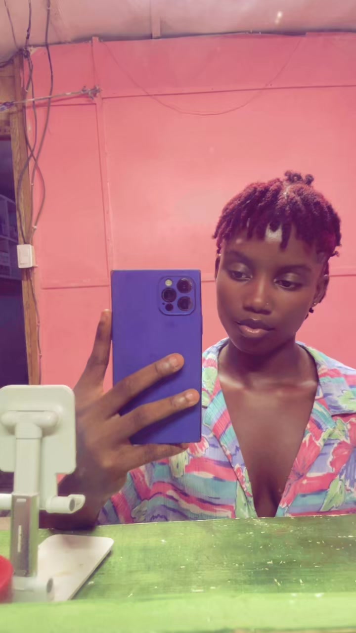 @:)_ijay🌚