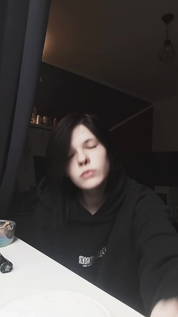 @Just cosplaying