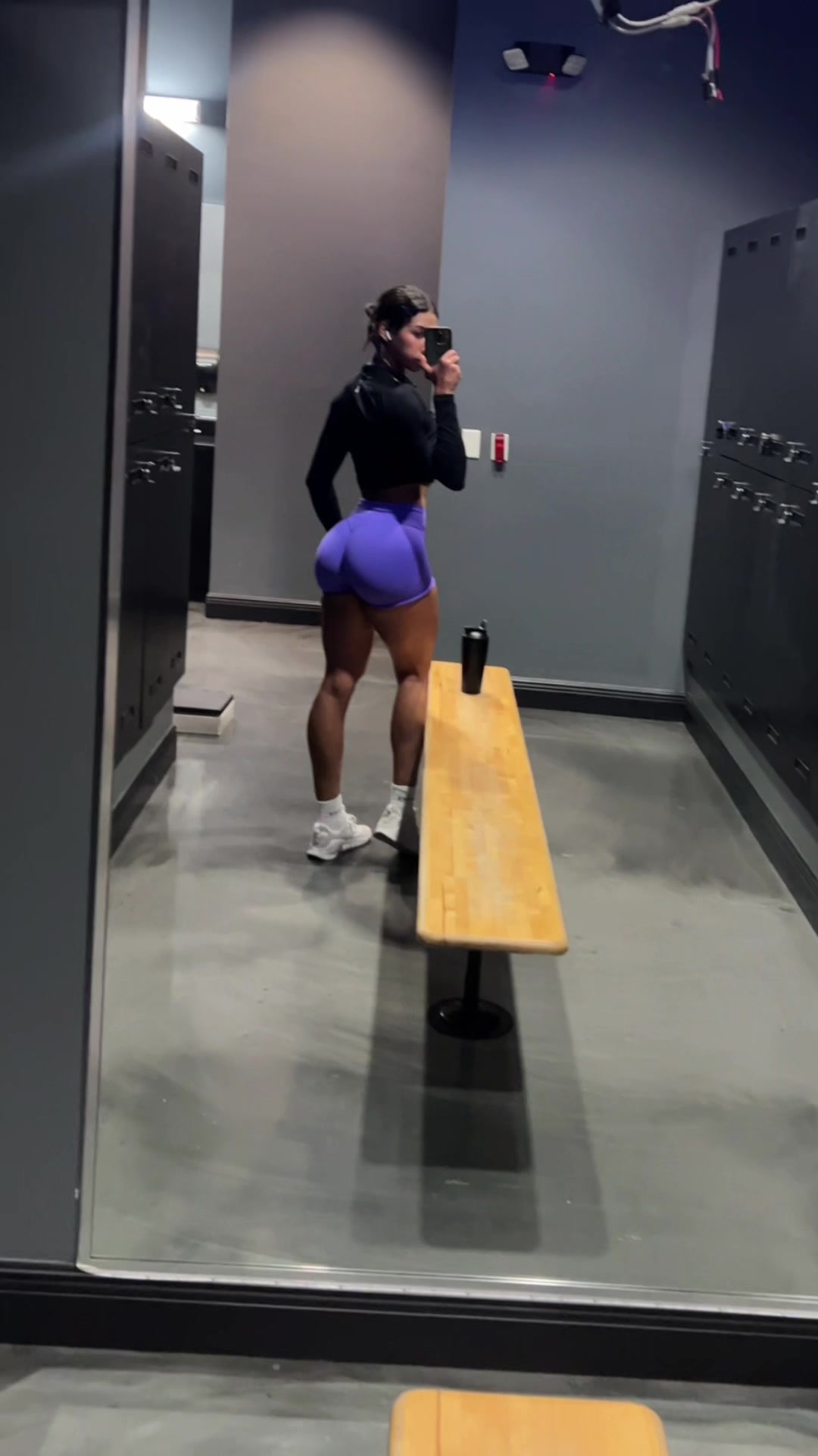@zeynah🪽