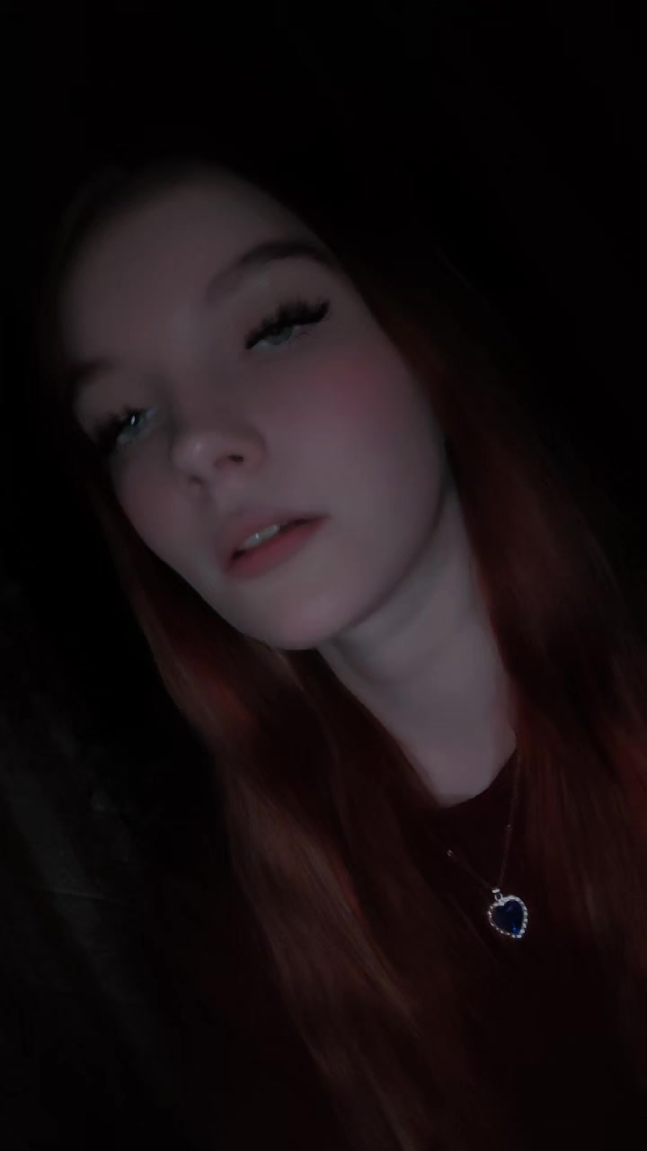 @лисёнок 😈