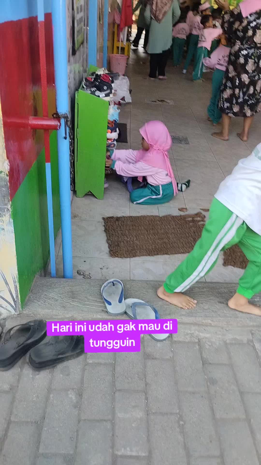 @mahira