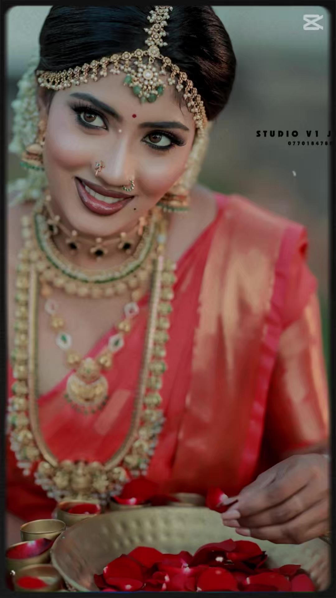@Rishwi Gemstone Gallery