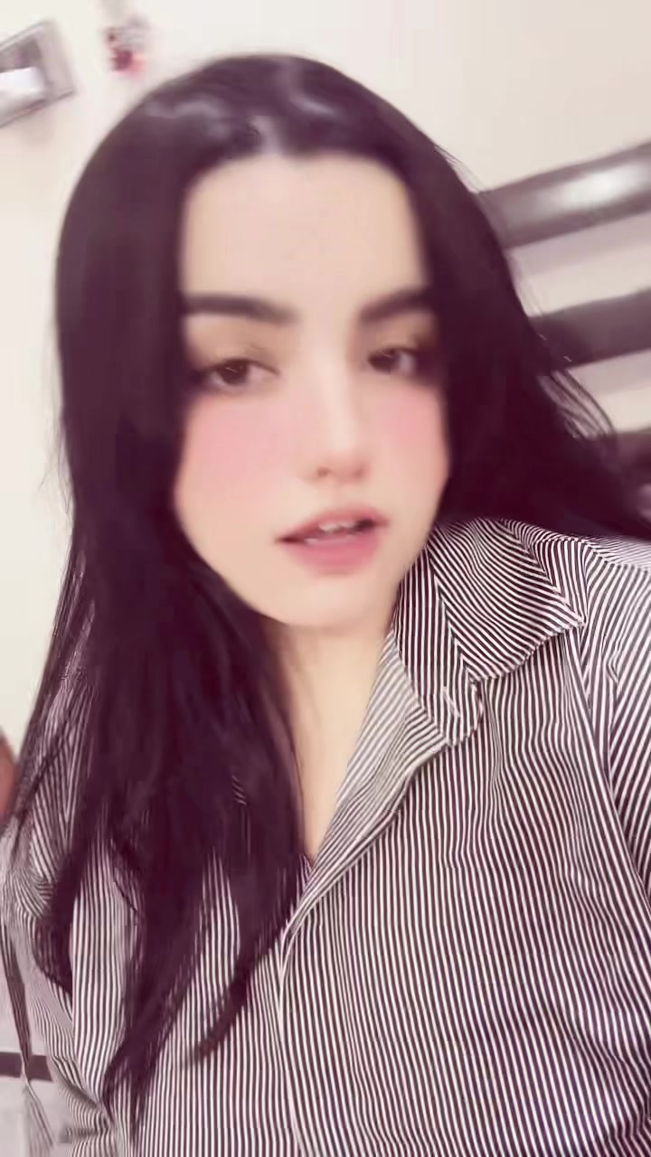 @ᴀʀᴇᴇʙᴀ ʙᴀᴢ 🥀