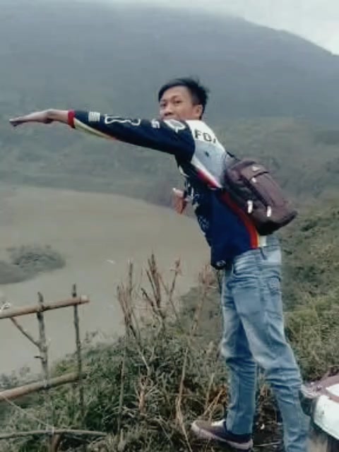 @zack petuwalang2192