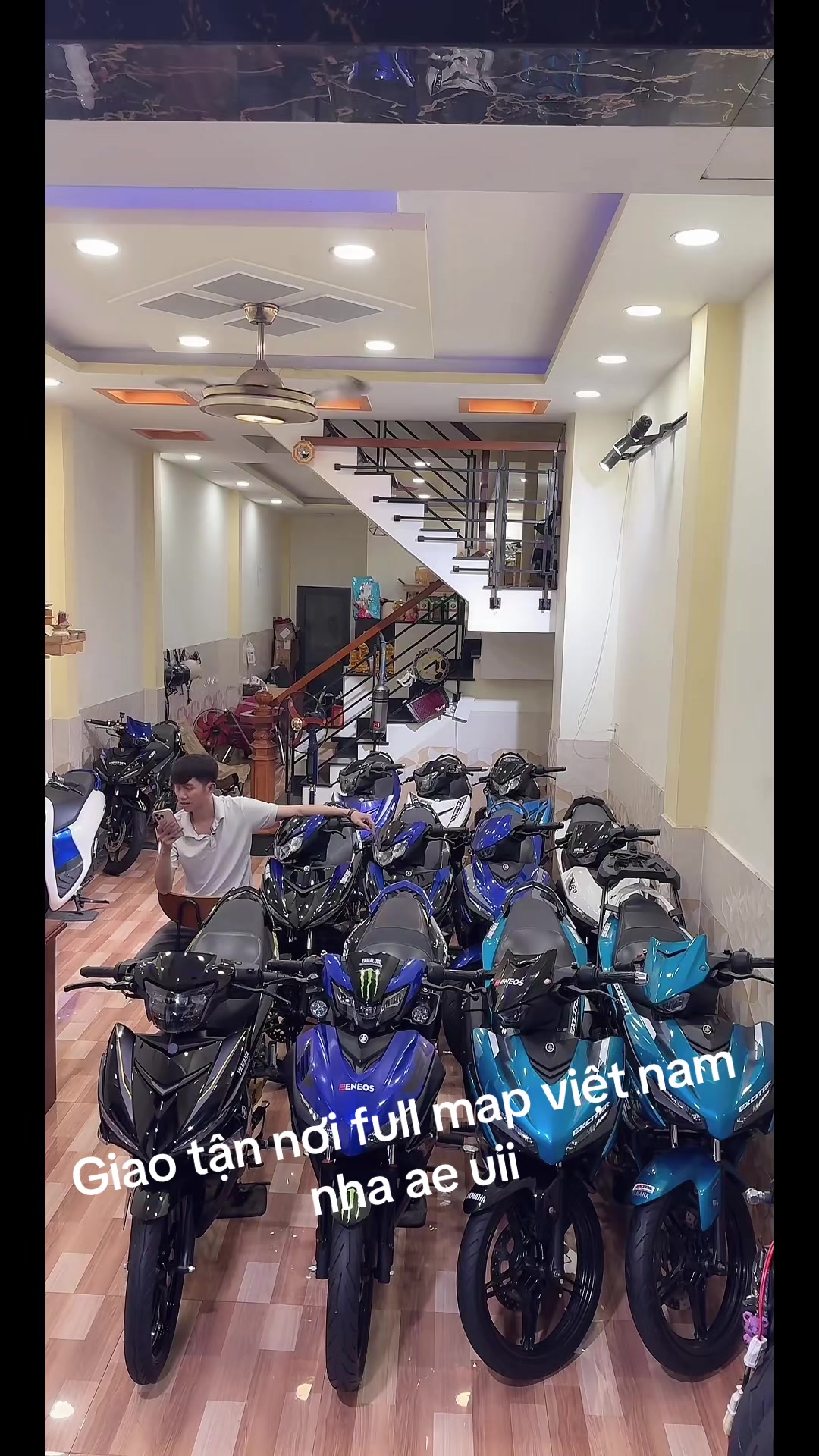 @Huỳnh Huân _ Exciter Touring