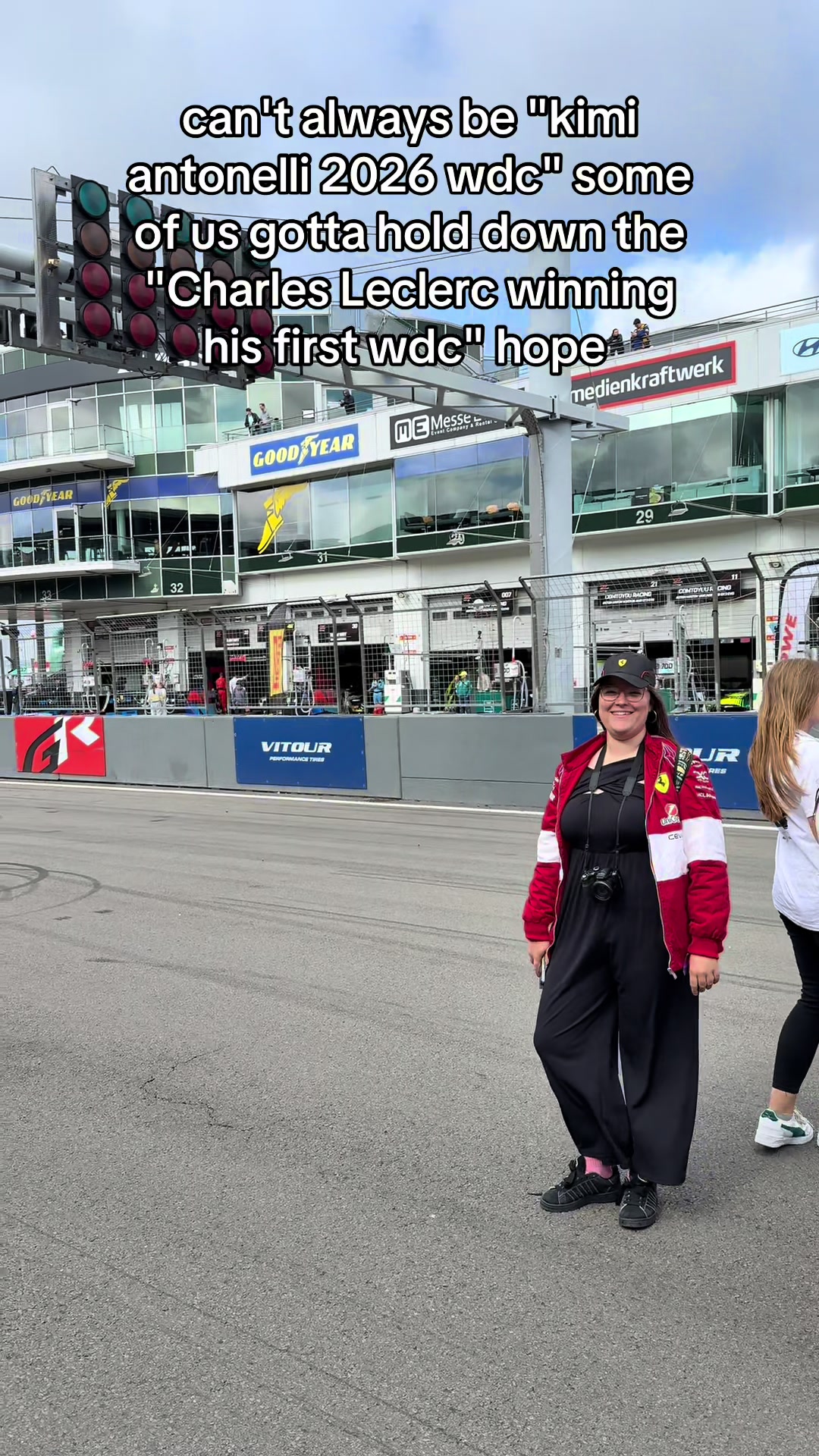 @Lilly your f1/football bestie