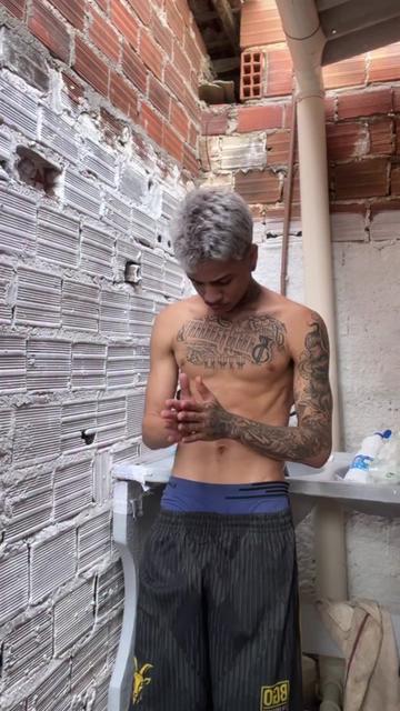 @Xpietro