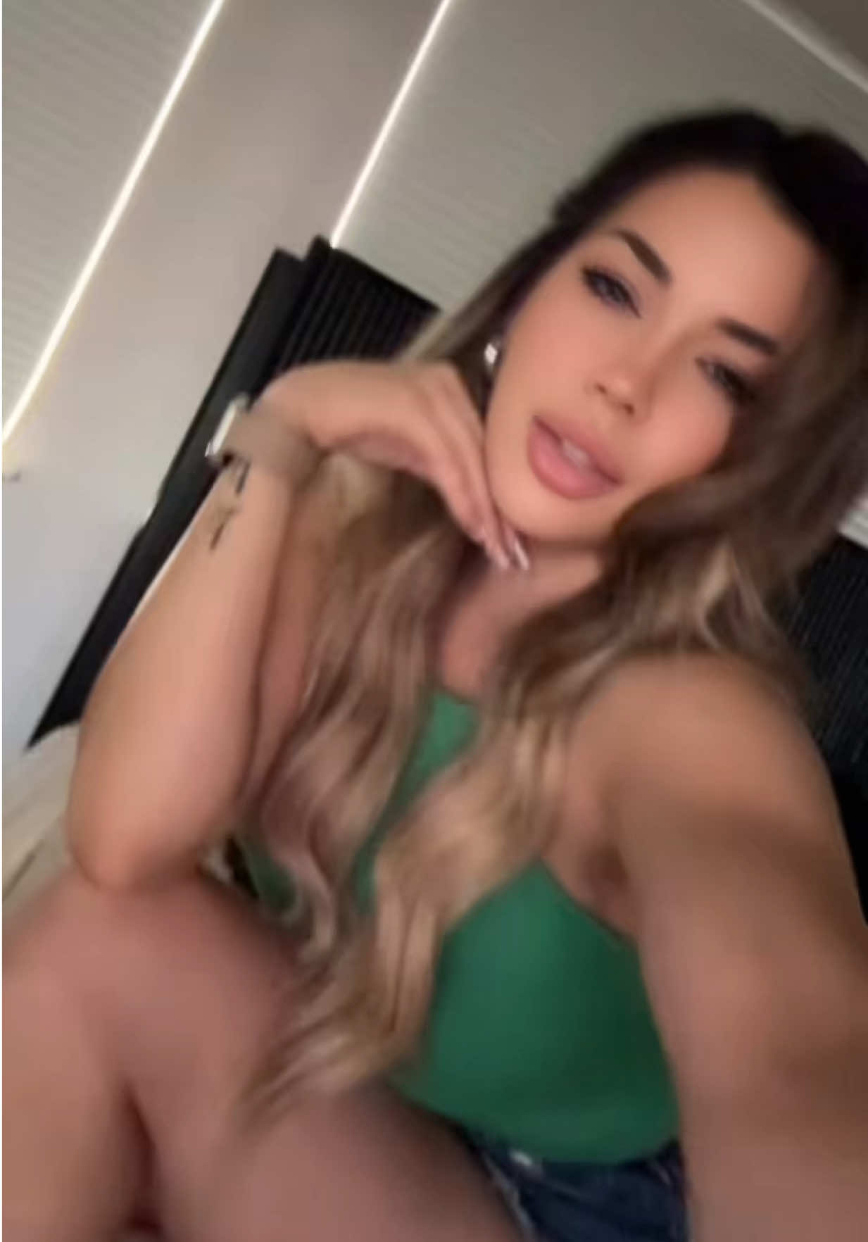 @MissVanessaGonzalez