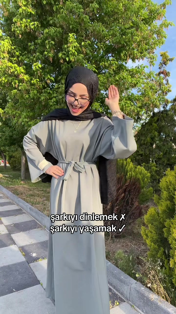 @Hayruu