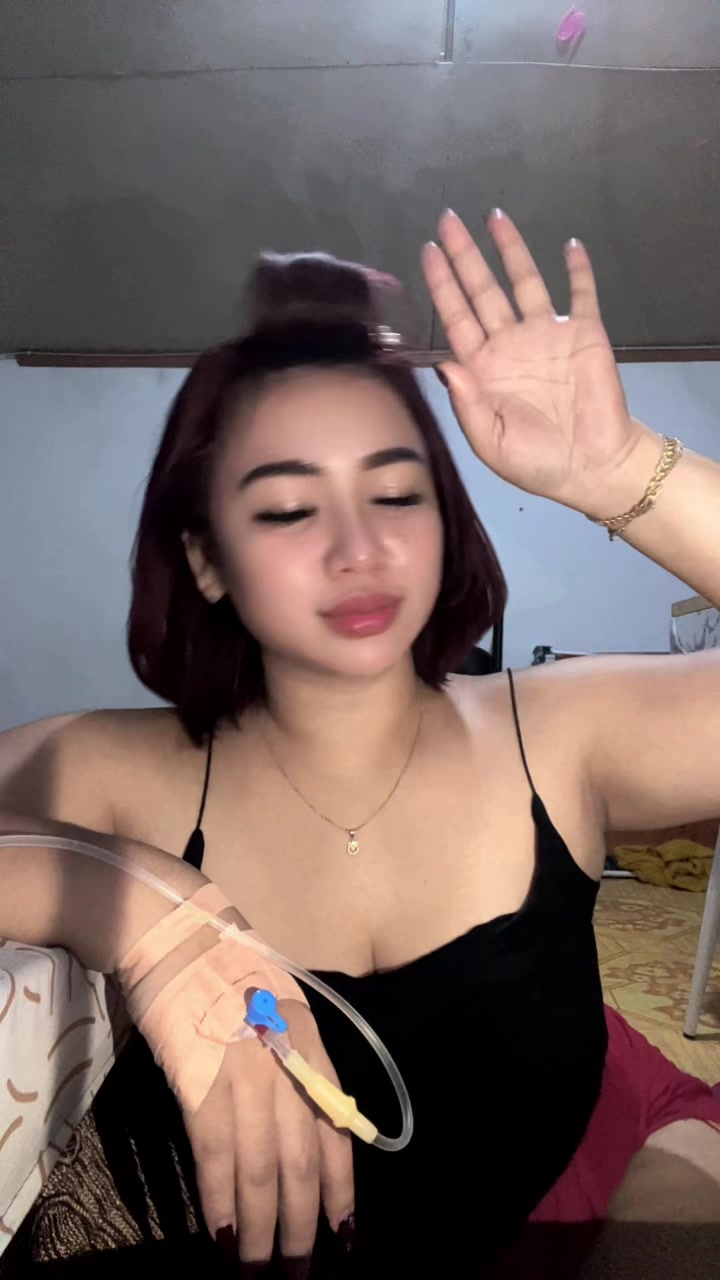 @julia frinella sari