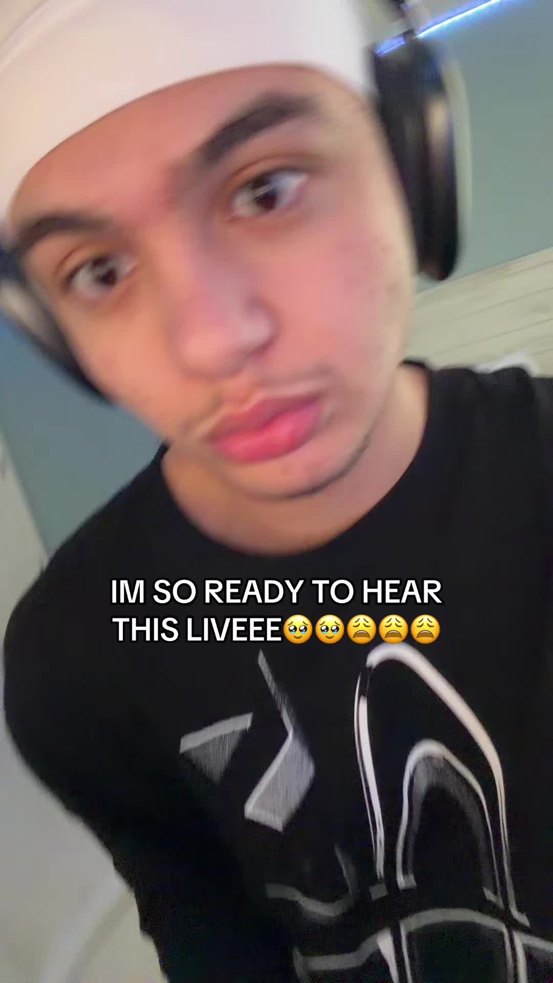 @Kayzo