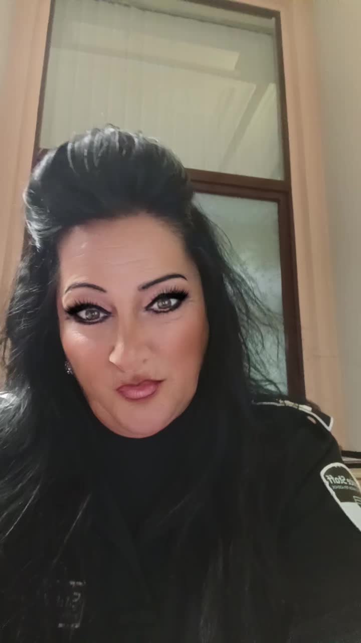 @🖤 ❤️ Astrid 🖤❤️