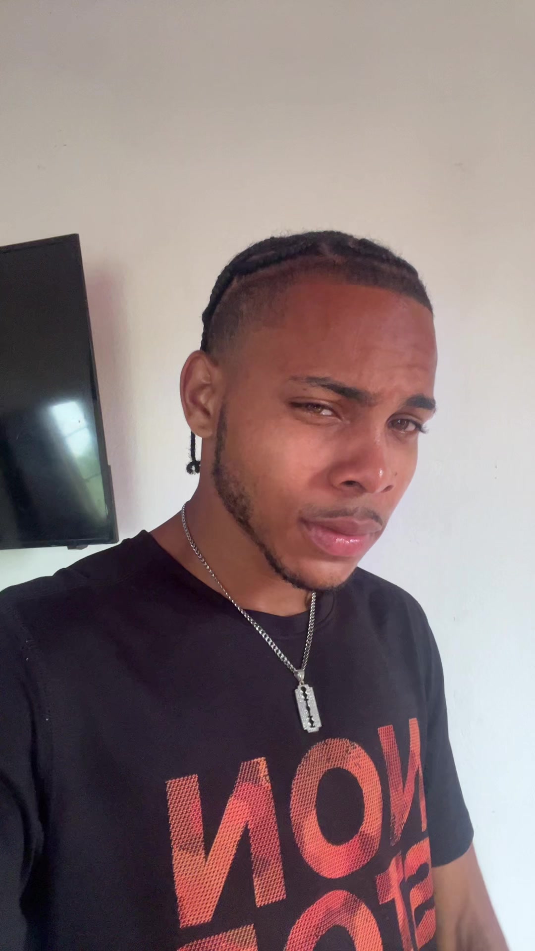 @OB?