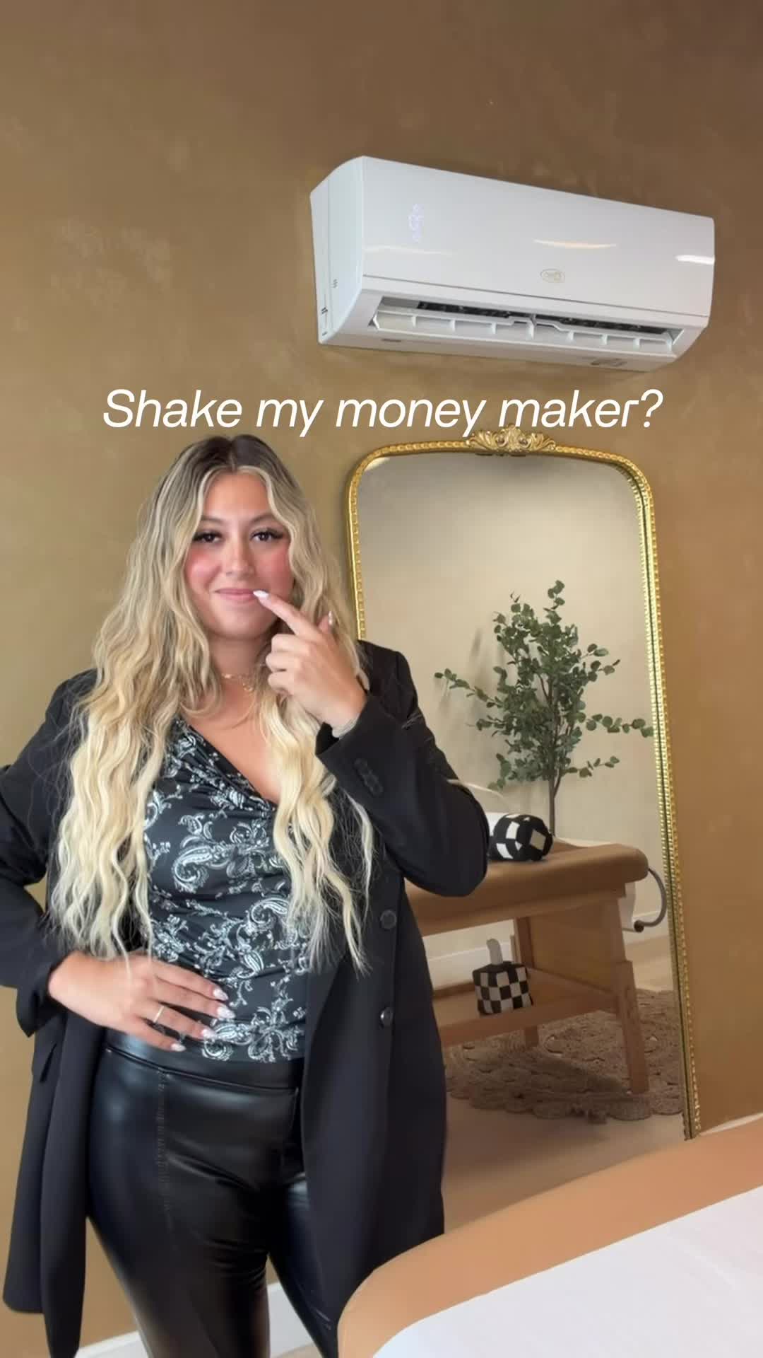 @Utah | Waxing | CEO | Horses