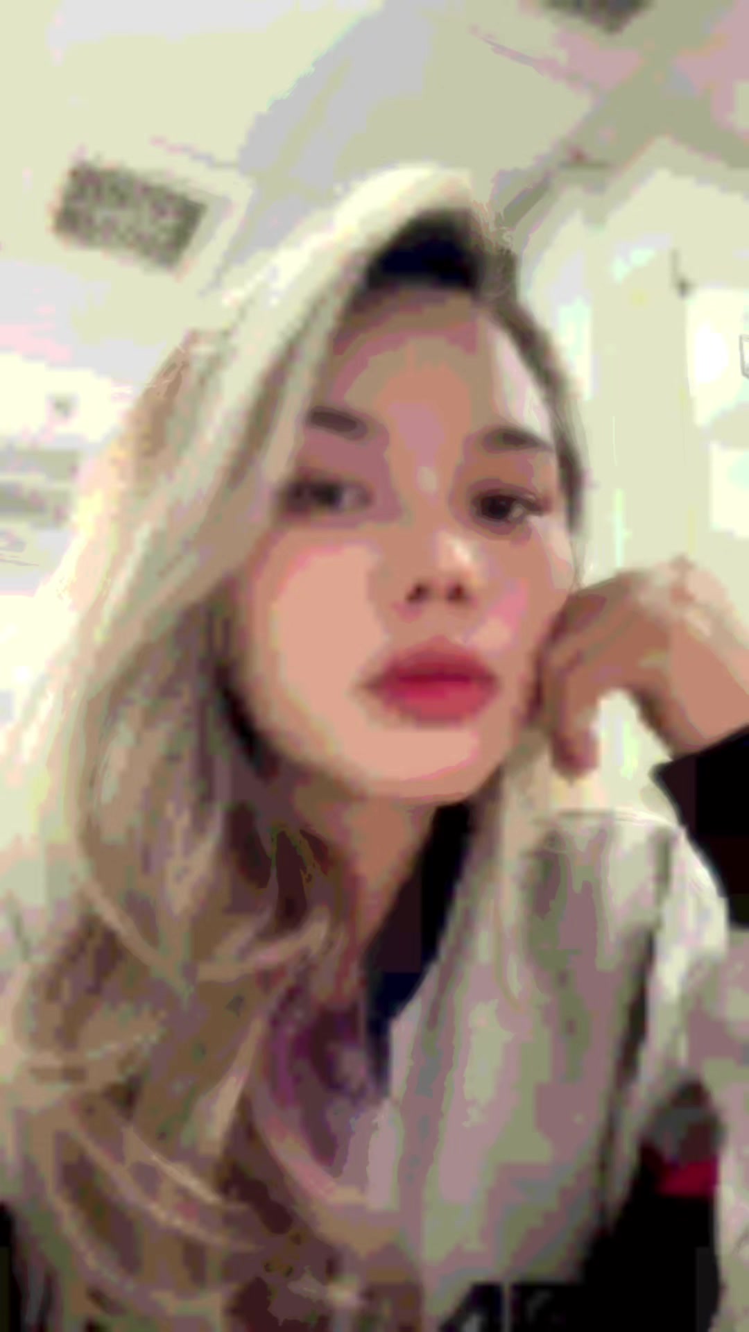 @angieneey