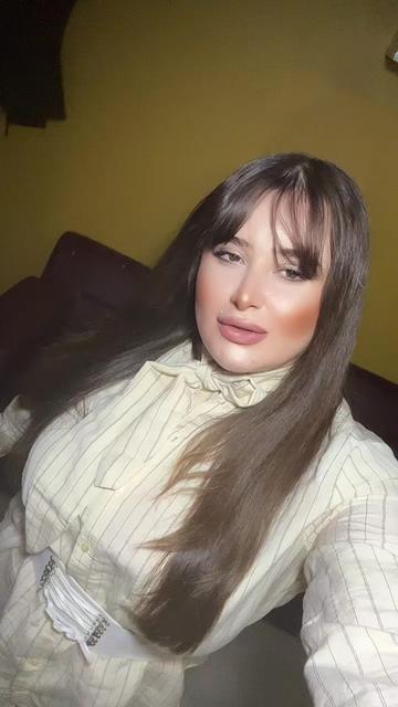 @Laramm