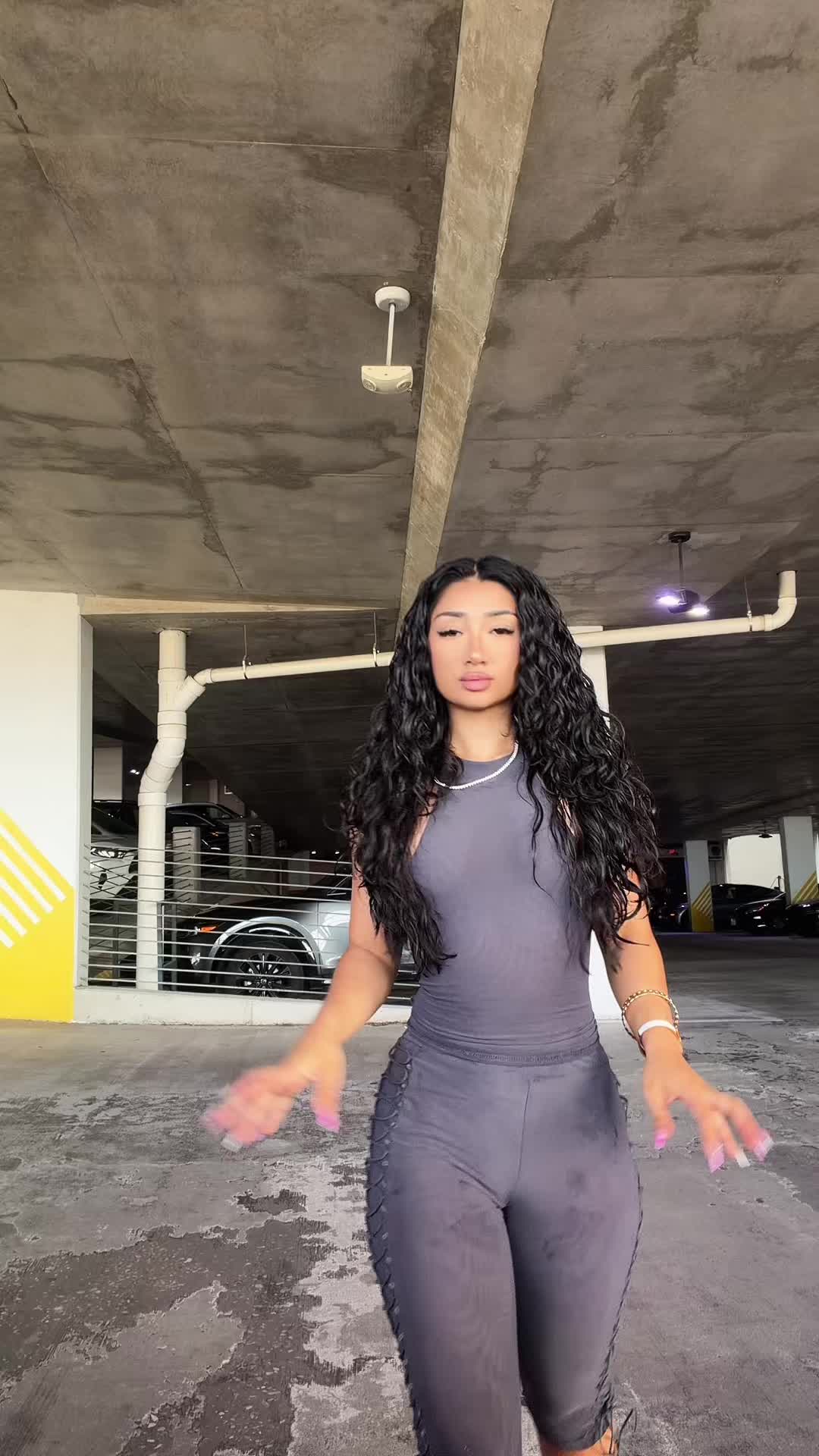 @V &spades;️