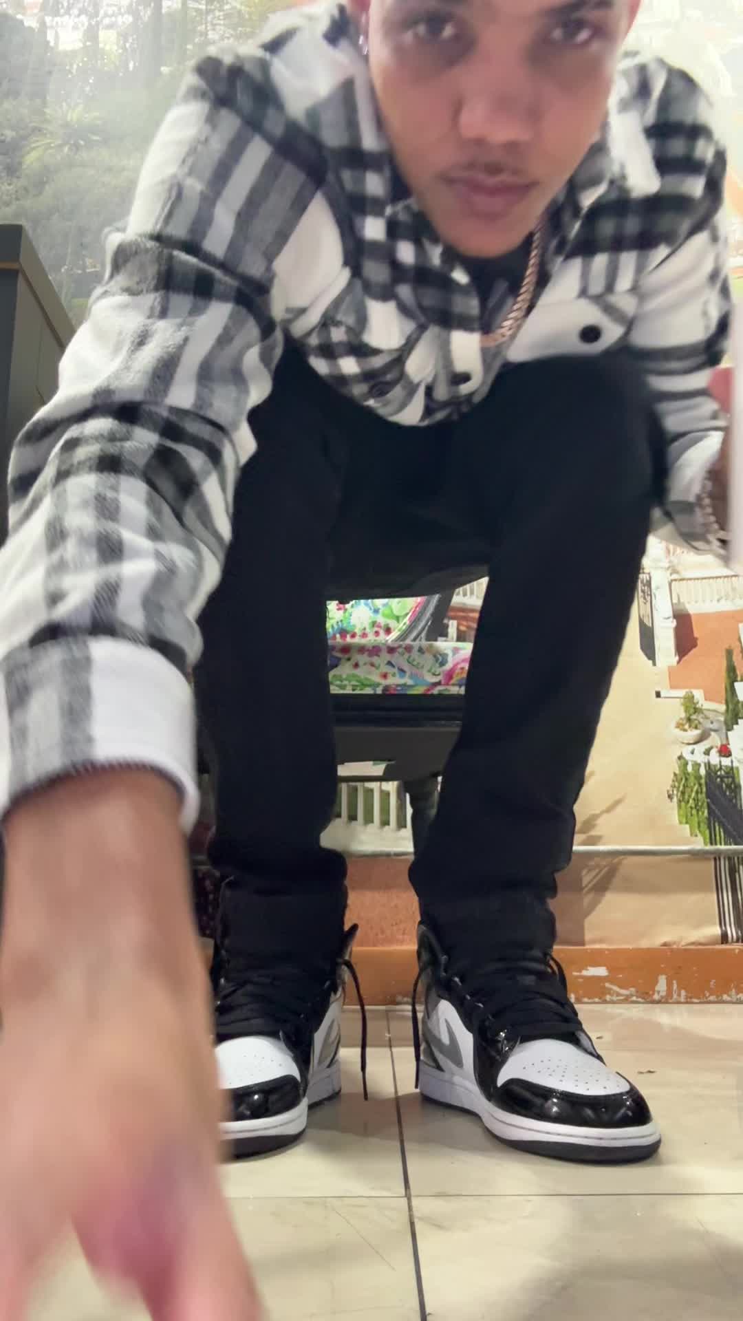 @Stanlysabino