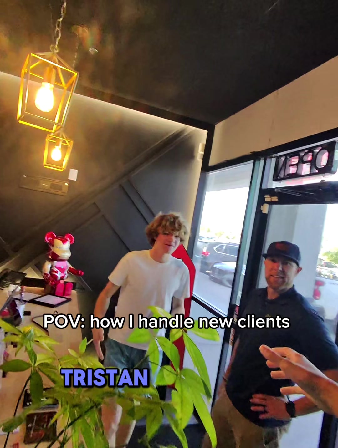 @Tris