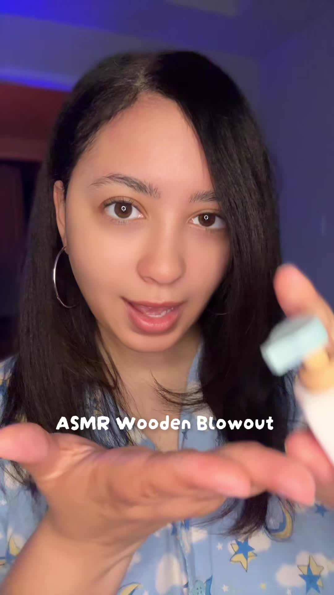 @AlyssaWhispersAsmr