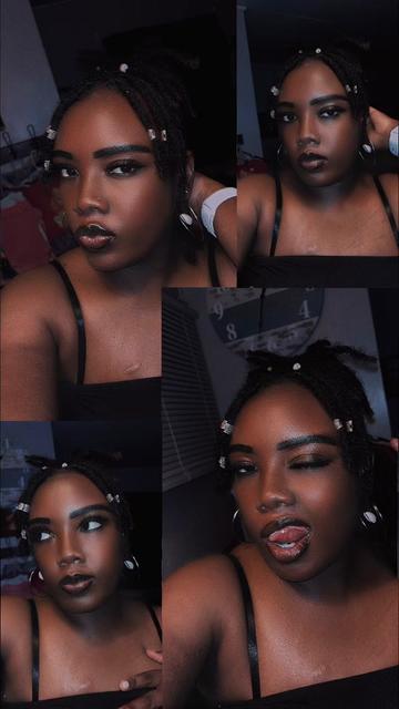 @AunyeaaF.