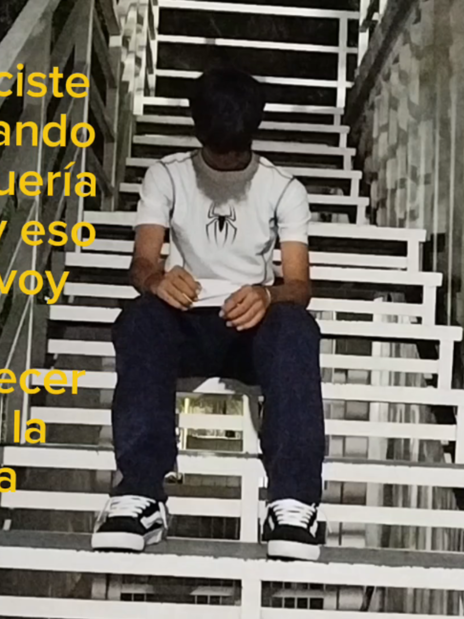 @LᴏsᴇʀBᴏʏ