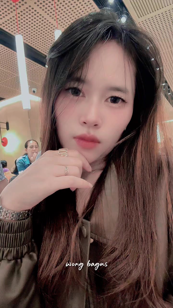 @๐ฅ๐ค