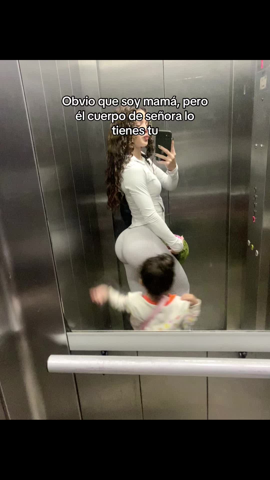@BRIGITTE PAZ🐝.