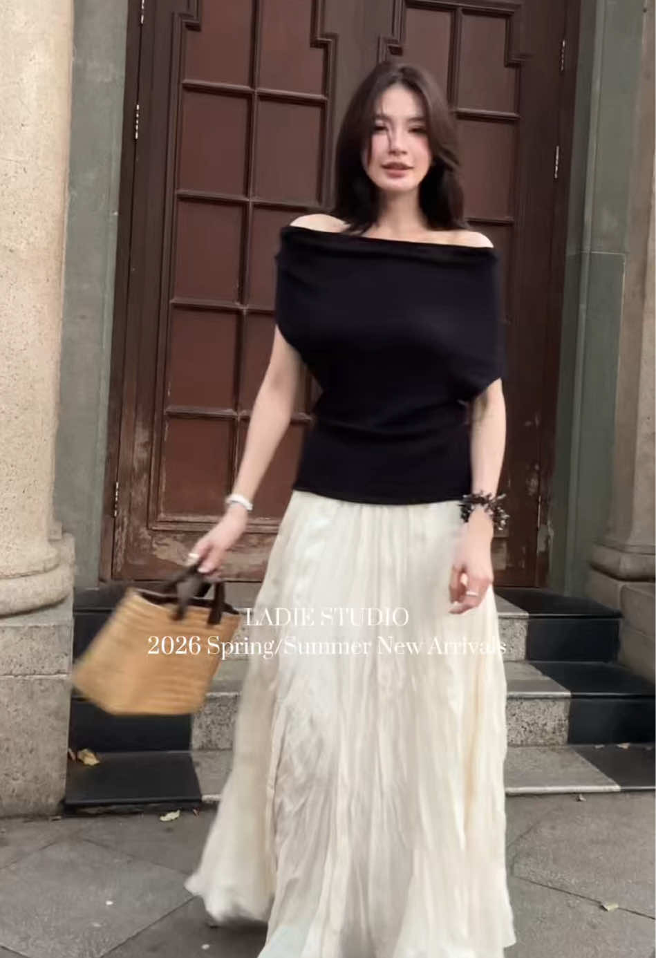 @Vẫn l&agrave; bạn nhưng sang hơn