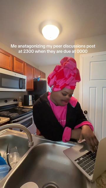 @Tay | Nursing Student + Mom