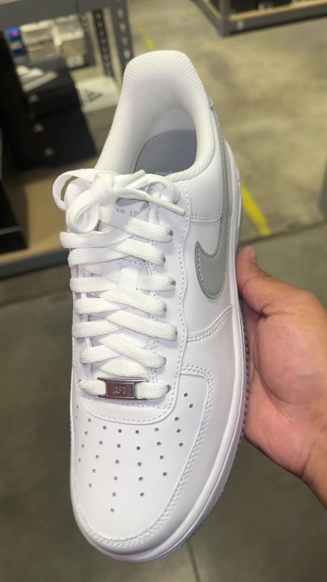 @Trending Sneakers