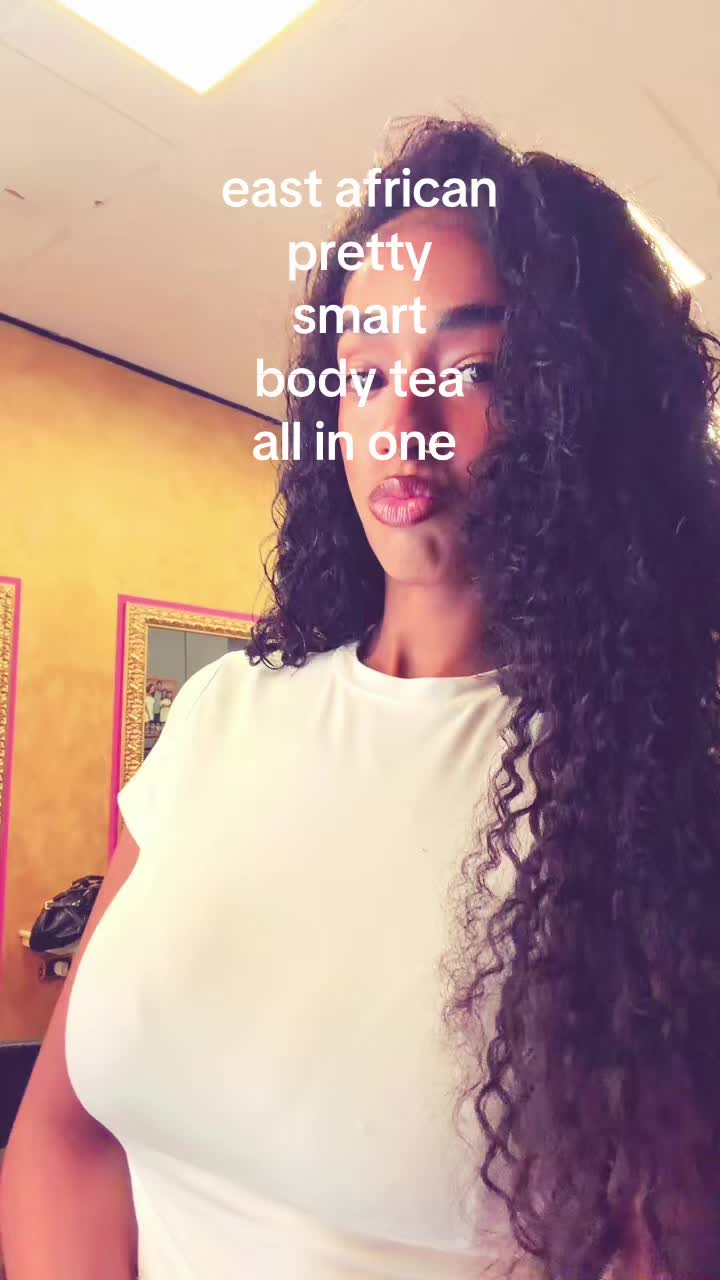 @badgalivy_