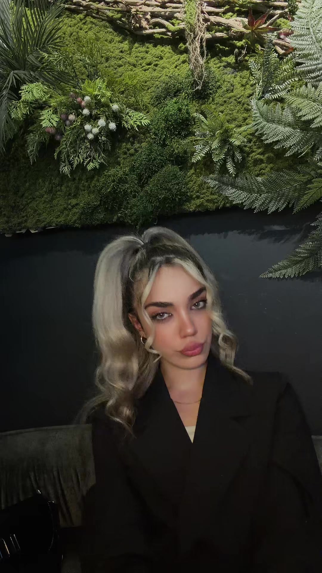 @Diana