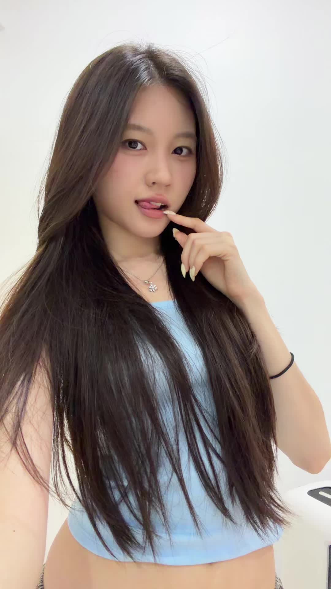 @breena ๐๐หโ